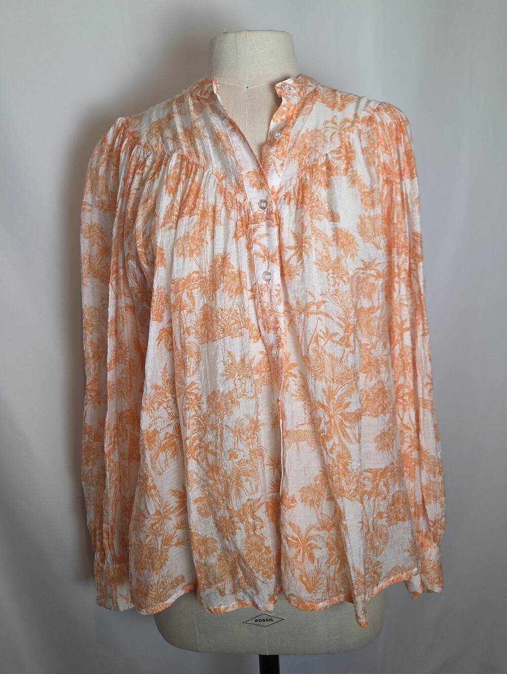 Toile Button Down Top With Balloon Sleeves